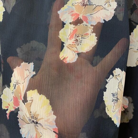 Ann taylor navy floral chiffon keyhole neck short sleeve blouse top - Picture 5 of 7